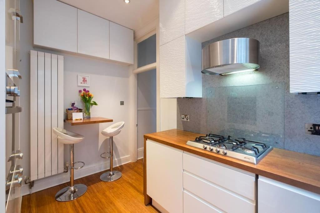 Elegant Bright Central London Flat - Sleeps 5 エクステリア 写真